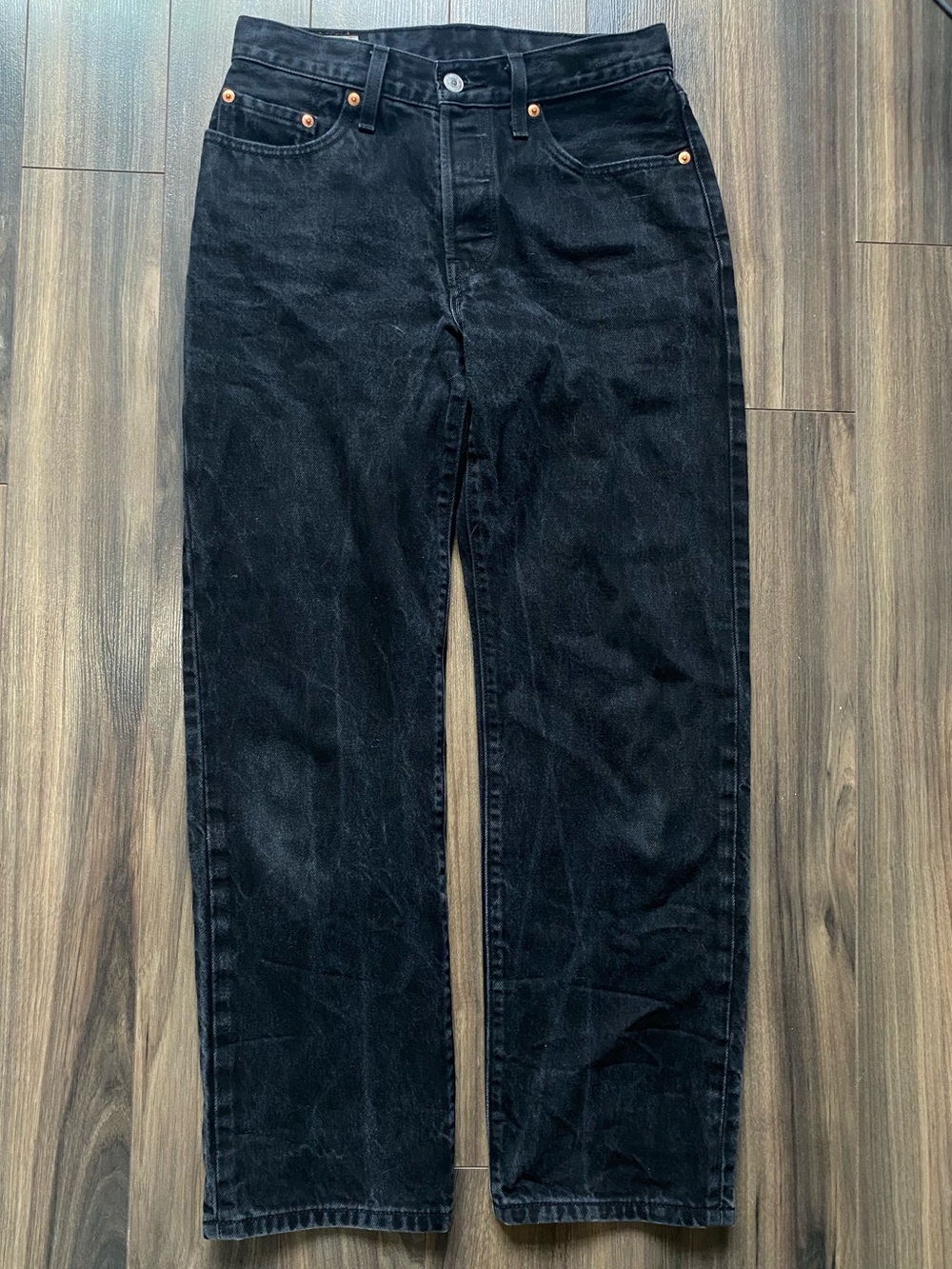 Levi's Black Straight-Leg Women's Jeans